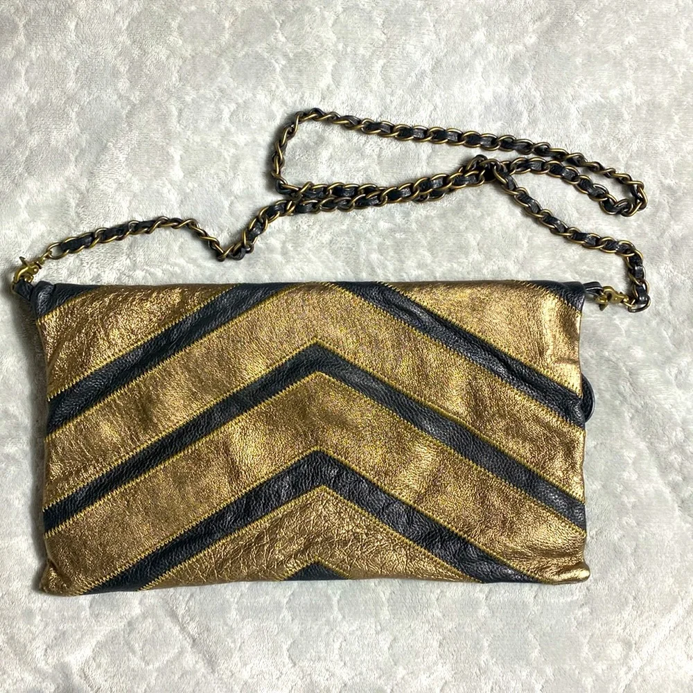 Vintage Helena De Natalio Metallic Gold Black Crinkled Leather Clutch Crossbody - Picture 3 of 13